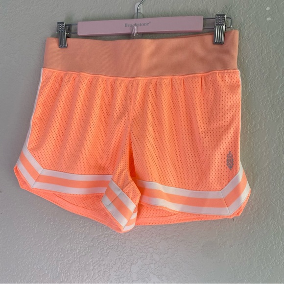 NEW Free People FP Movement Don't Mesh With Me Shorts - Papaya Punch - Picture 6 of 10